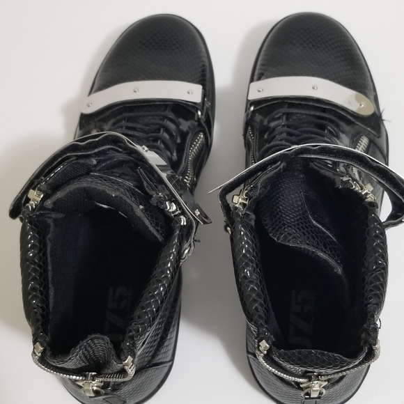 J75 by JUMP Zion Python - Picture 5 of 10